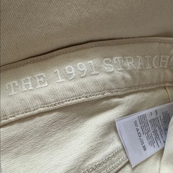 Madewell The 1991 Straight-Leg Jean in Ecru Wash (32x32) - Picture 9 of 10